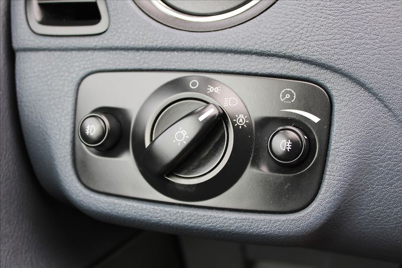 Ford S-MAX 2,0 TDCI  NOVÉ V ČR - fotka 12 z 26