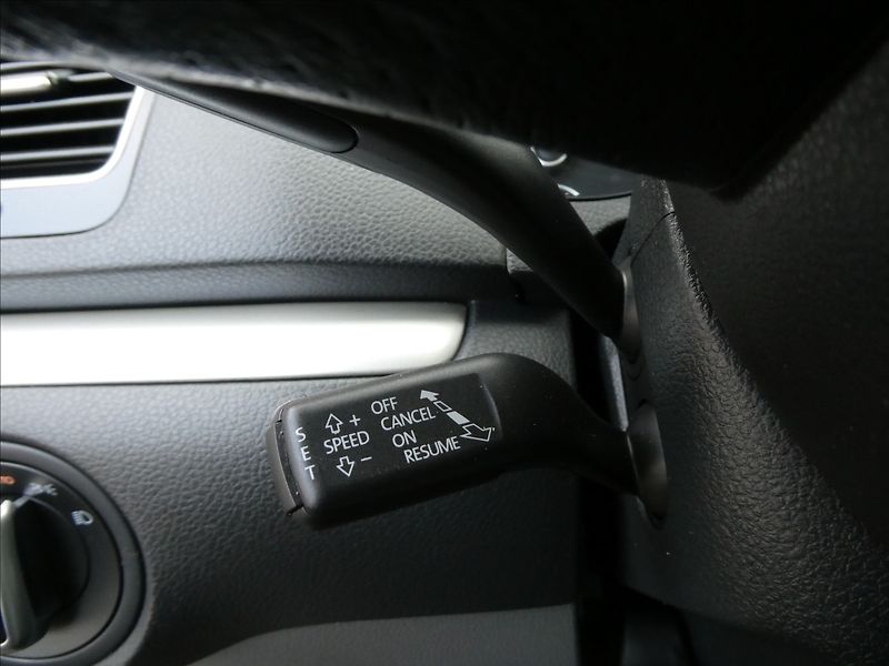 Seat Alhambra 2,0 TDi 103kW 7.míst, serviska - fotka 24 z 39