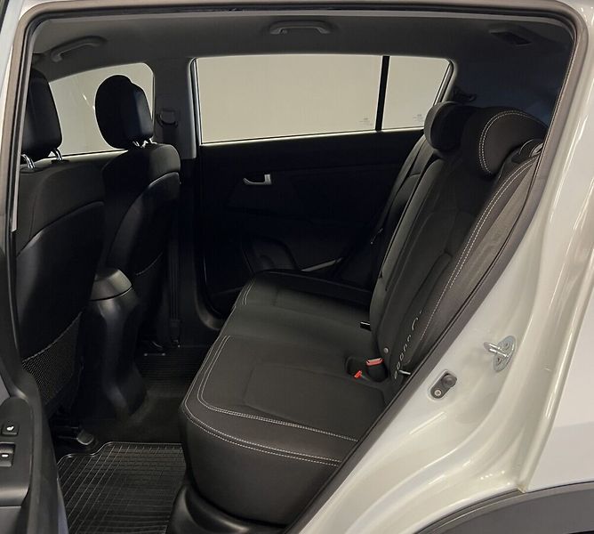 Kia Sportage - fotka 10 z 16