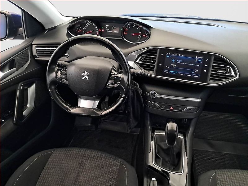 Peugeot 308 (2019) 1.6 BlueHDi, Xenony, Tempomat - fotka 7 z 18