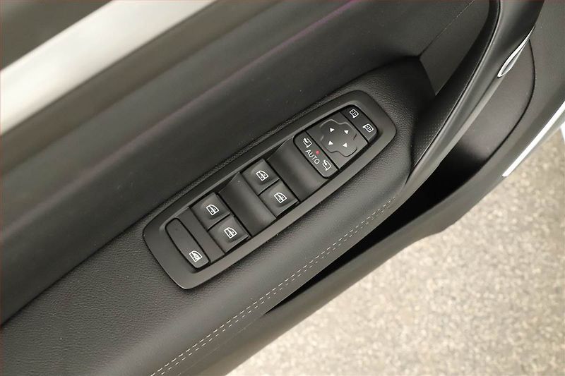 Renault Mégane (2017) 1.5 dCi, Automat, Kůže - fotka 19 z 19