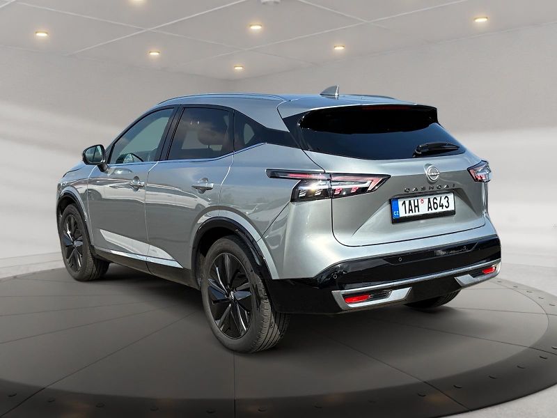 Nissan Qashqai (2022) X-T TEKNA MHEV 4WD 116kW CZ - fotka 4 z 11