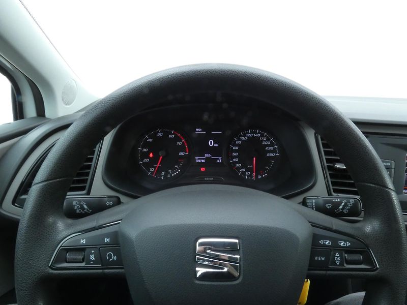 Seat Leon (2018) 1,2 TSI 63KW - fotka 24 z 30