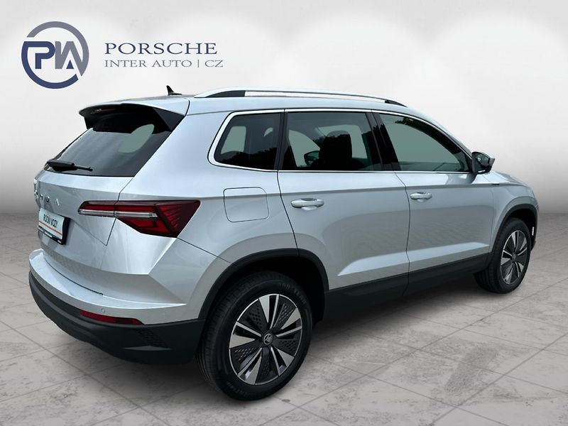 Škoda Karoq Top Selection 1,5 TSI 110 kW 6 - fotka 6 z 21