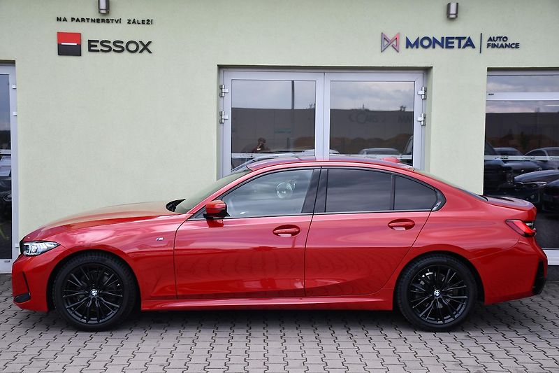 BMW Řada 3 320d xD Head-up MSPORT ČR - fotka 11 z 41