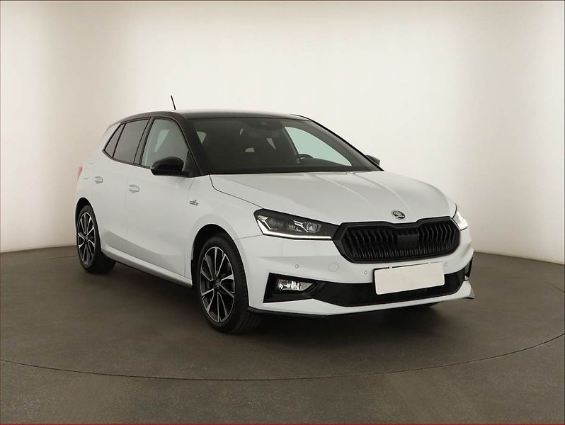 Škoda Fabia (2025) 1.0 TSI, MONTE CARLO, AUTOMAT - fotka 1 z 15
