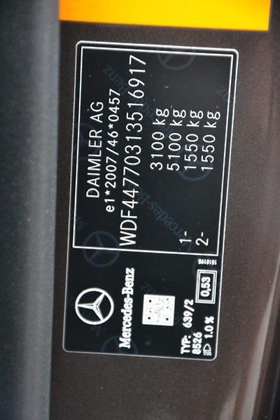Mercedes-Benz Vito 116 CDi 7 míst, automat 7G  - fotka 21 z 41