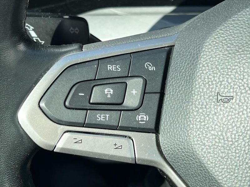 Volkswagen Golf Variant 1,5 TSi 110kW LIFE  8 - fotka 19 z 24