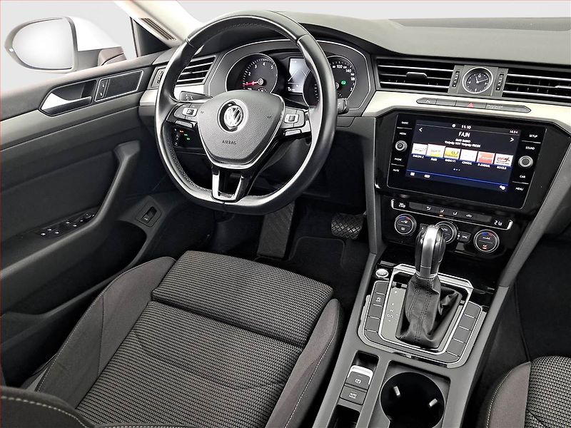 Volkswagen Arteon (2018) 1.5 TSI, Automat, Tempomat - fotka 7 z 21