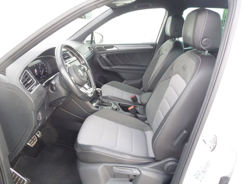 Volkswagen Tiguan (2018) Highline 2,0 TDI 140kW DSG 4MO - fotka 7 z 28