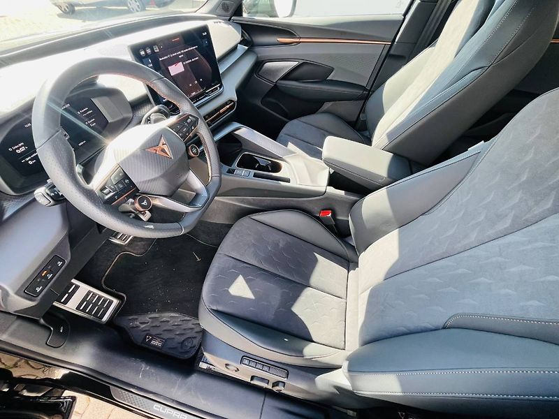 Cupra Terramar (2024) VZ 2.0 TSI 195 kW DSG 4x4 - fotka 8 z 30