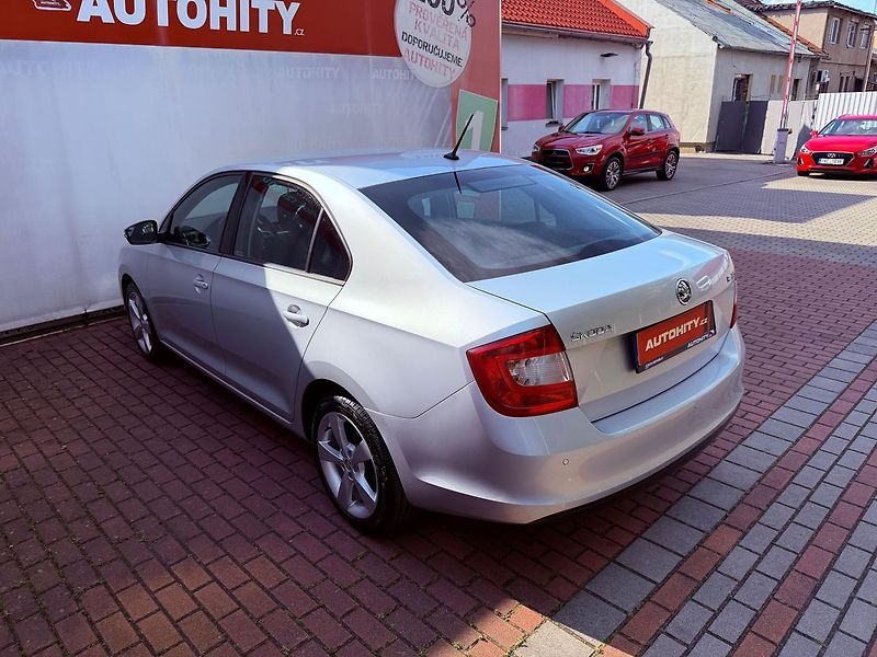 Škoda Rapid 1.2 TSi Ambition, ČR, 1.Maj - fotka 8 z 23