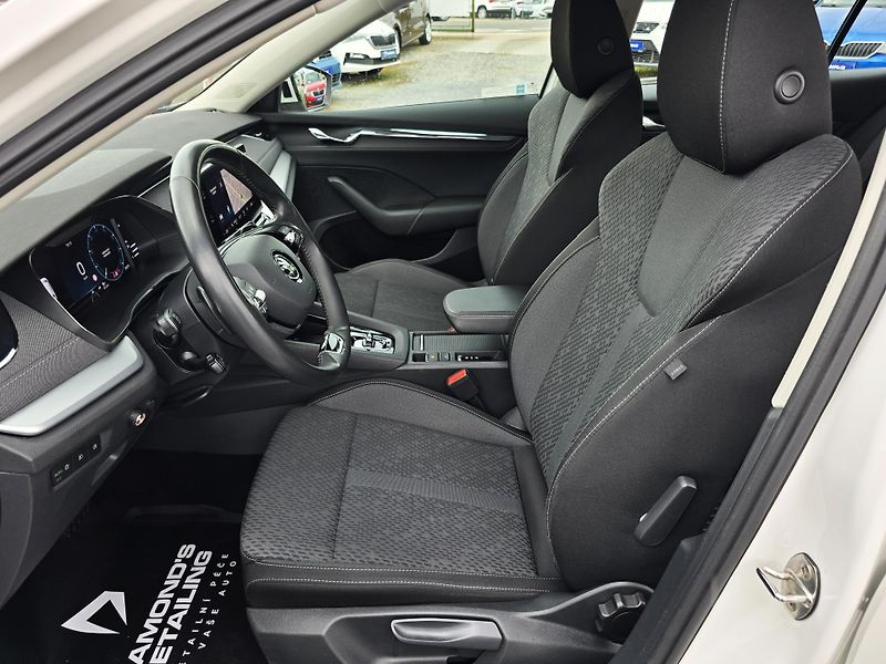 Škoda Octavia 2.0TDI DSG STYLE+ MATRIX TAŽNÉ - fotka 12 z 50