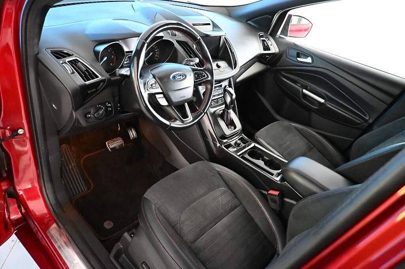 Ford Kuga (2018) 2.0 ST-LINE 4x4 Bi-Xenon Kamer - fotka 11 z 32
