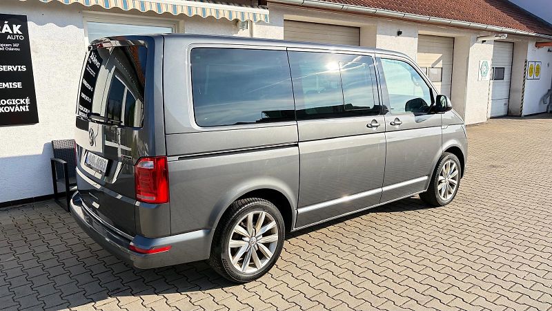 Volkswagen Multivan (2018) 2.0 TDI, DSG, 7 MÍST, ČR - fotka 5 z 9