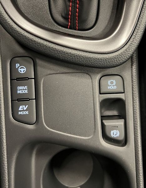 Toyota Yaris Cross 1.5 Hybrid AT GR SPORT VIP - fotka 8 z 20
