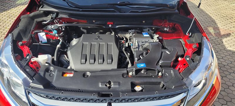 Mitsubishi Eclipse Cross (2018) 1,5T-MiVeC 120kW 4WD „TOP“ - fotka 40 z 47