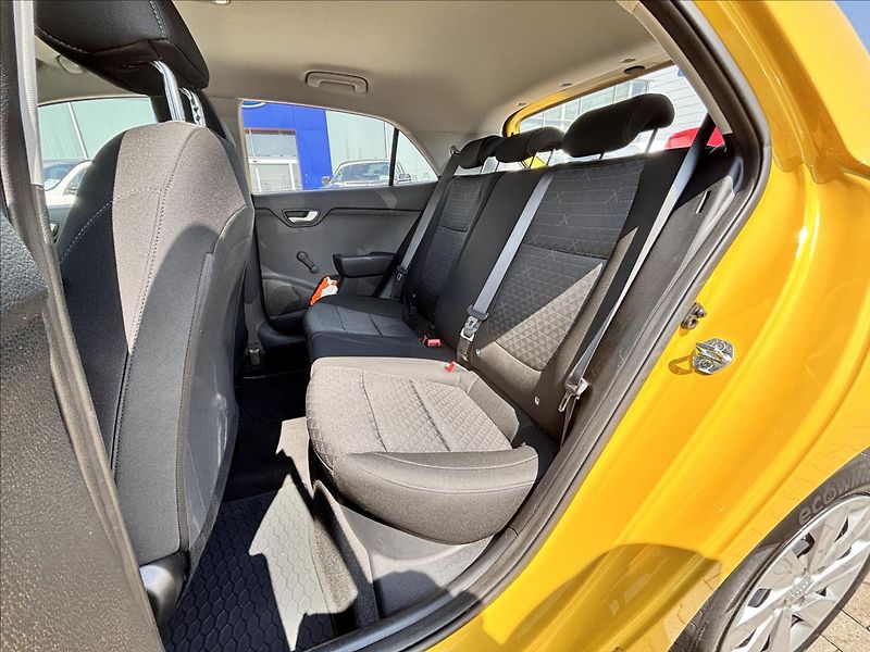 Kia Rio 1,3 MPI 61kW Kappa Klima - fotka 13 z 21