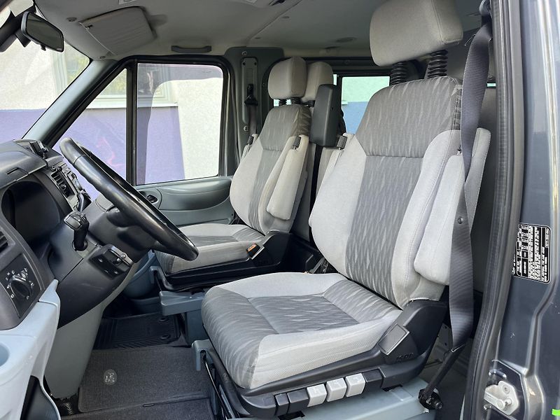 Ford Transit 2,2 TDCi EUROLINE /7-míst/  - fotka 11 z 29