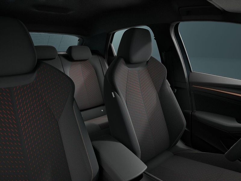 Cupra Raval (2026) 38,5 kWh 99kW - fotka 6 z 6