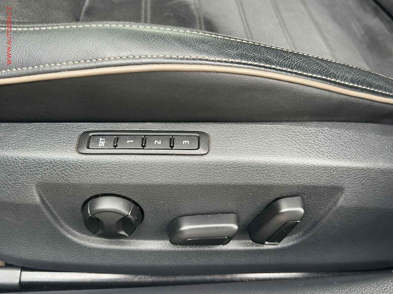 Škoda Superb (2021) 2.0TDi, ČR, Scout, DSG, LED - fotka 22 z 26