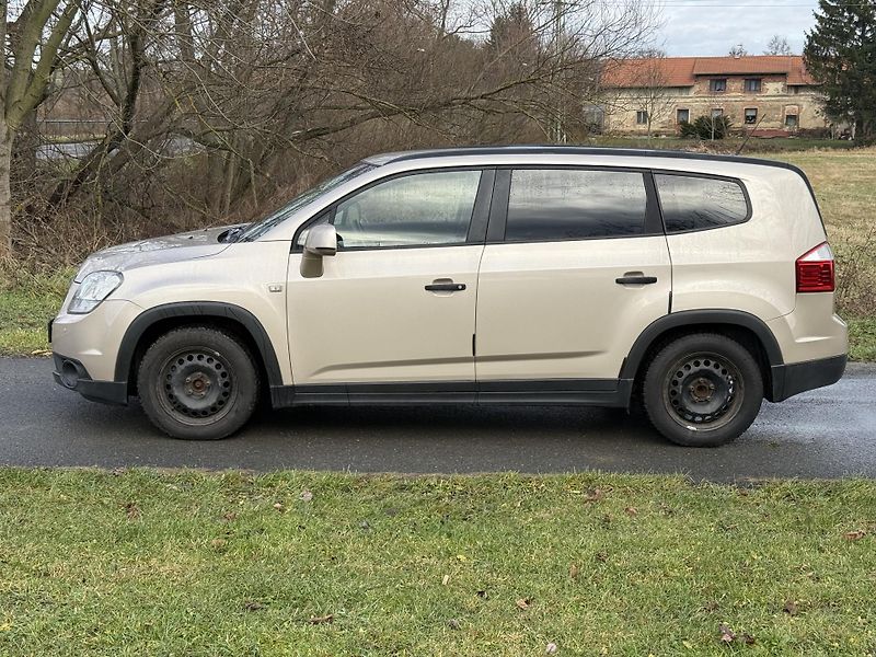 Chevrolet Orlando (2012) 2.0 CRD 96kw - 7 míst/nová STK - fotka 2 z 15