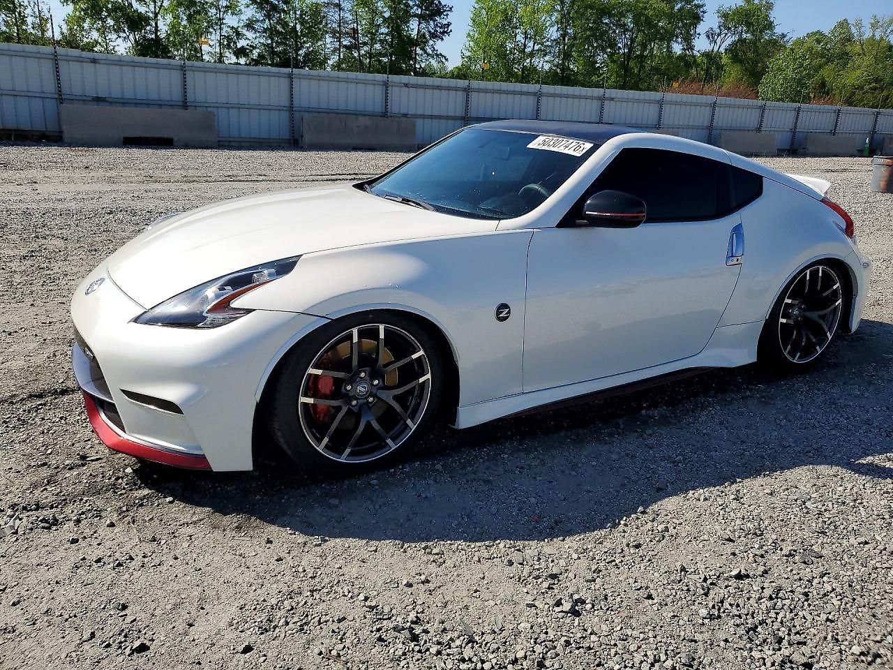 Nissan 370 Z BASE