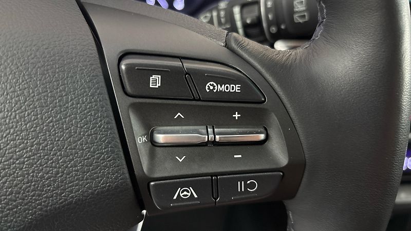 Hyundai i30 1.5 T-GDI Smart Kombi - fotka 13 z 23