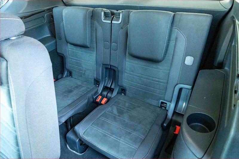 Volkswagen Touran (2016) Highline 1.4 TSI, Automat - fotka 19 z 23