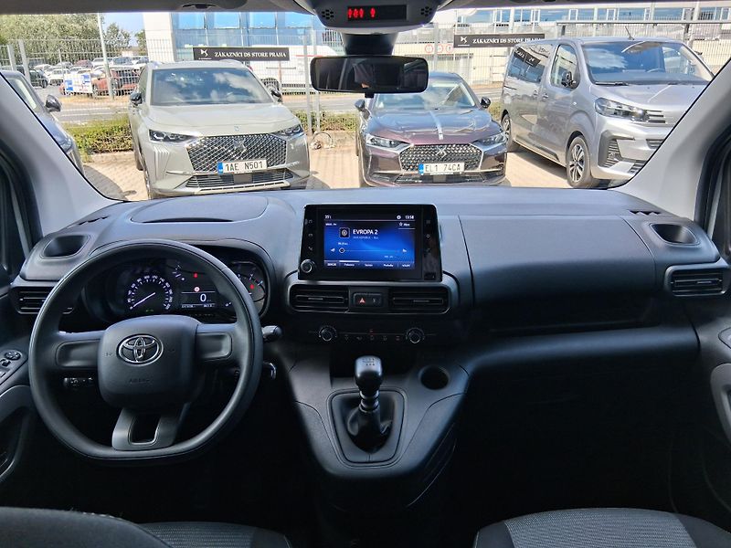 Toyota ProAce City Verso SHUTTLE 1.2 TURBO 81kW    - fotka 2 z 20