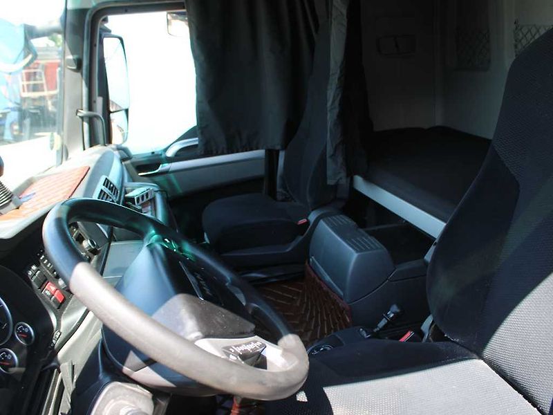 MAN TGX 18.480 XXL, EURO 6, LOWDEC - fotka 8 z 20
