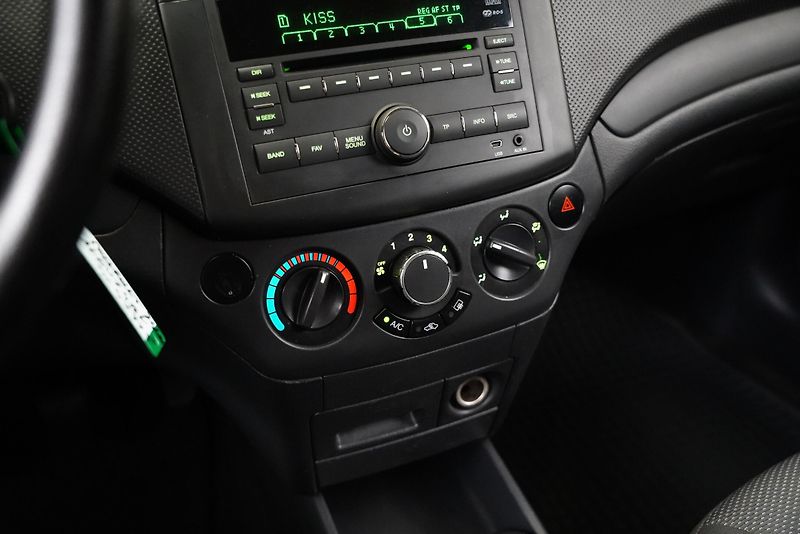 Chevrolet Aveo - fotka 18 z 22