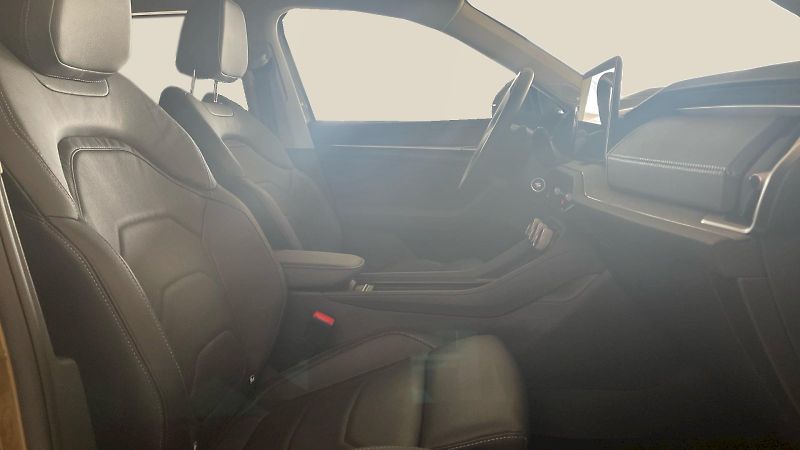 Škoda Kodiaq (2025) Exclusive Selection 4x4 2.0TDI - fotka 14 z 36