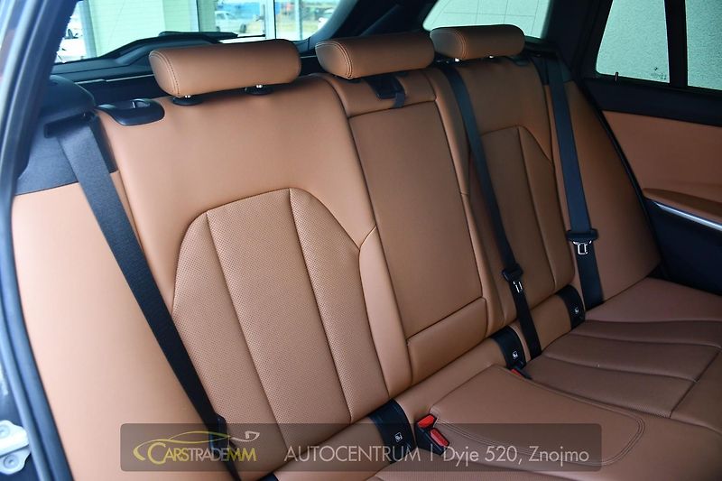 BMW Řada 3 320d xDrive M-SPORT ČR 1.M - fotka 20 z 62