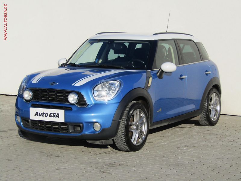 Mini Cooper S (2013) 2.0SD 4x4, 1.maj, AC, kůže - fotka 3 z 17