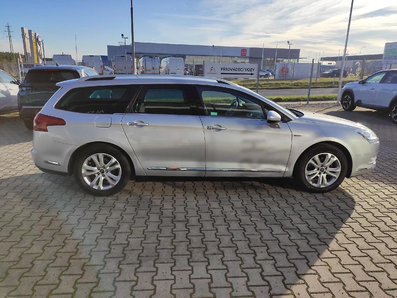 Citroën C5 (2014) 2.0HDI 140k EXCLUSIVE MAN6 HYD - fotka 7 z 43