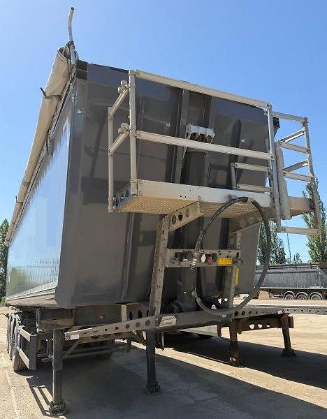 Schmitz (2024) 53.5m3/39t alu agro S1 sklápěč - fotka 3 z 10