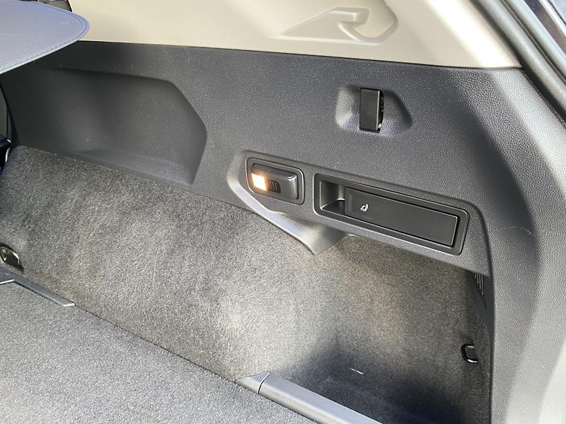 Volkswagen Tiguan Allspace 1.4 TSI 110kW - ALLSPACE - LED - fotka 39 z 50