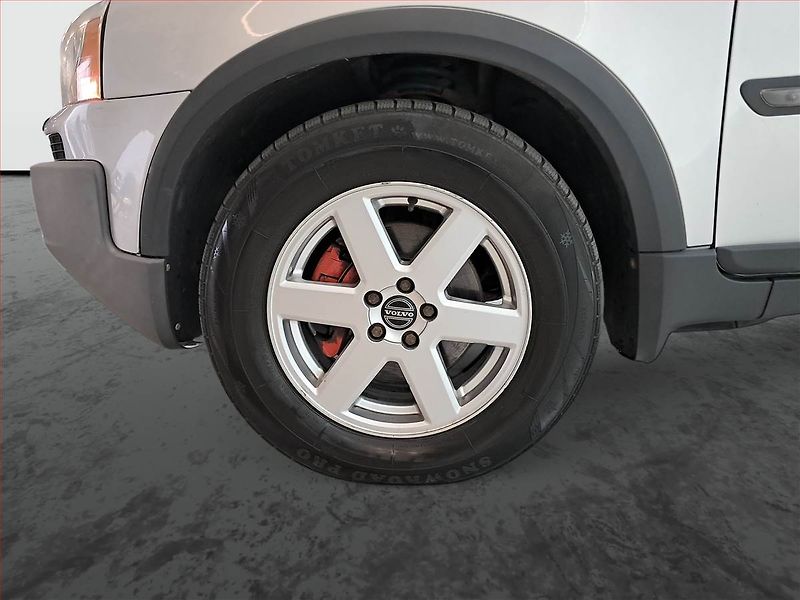 Volvo XC90 (2004) D5, 4X4, Automat, nová STK - fotka 15 z 18