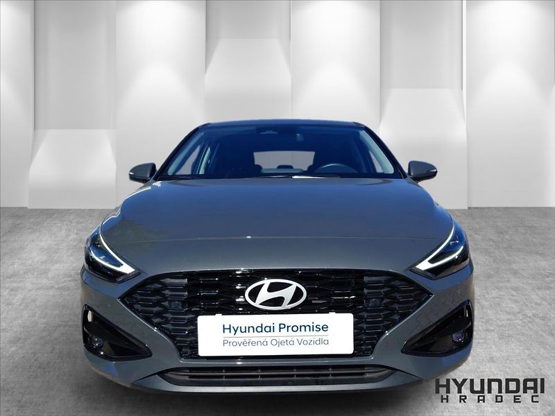Hyundai i30 1,0   1.0TGDi DCT SMART CLIMAT - fotka 2 z 22