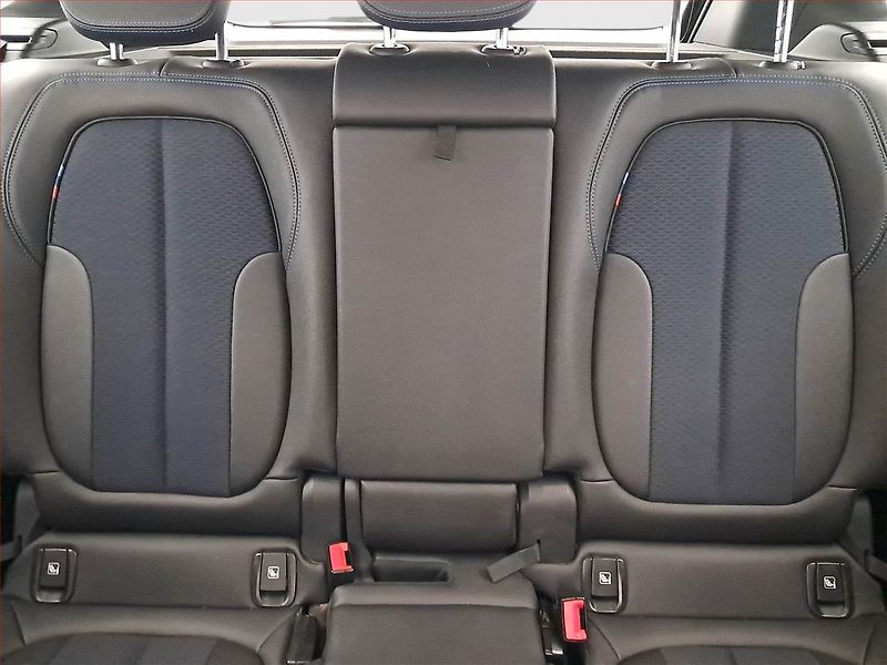 BMW X1 (2019) M Sport xDrive20d - fotka 10 z 16