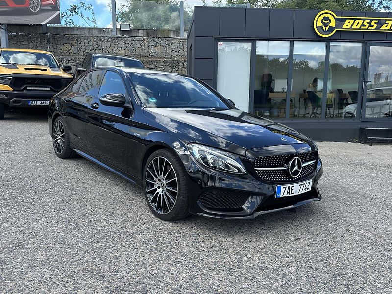 Mercedes-Benz Třídy C (2018) Mercedes-Benz C 43 AMG 2018 - fotka 1 z 20