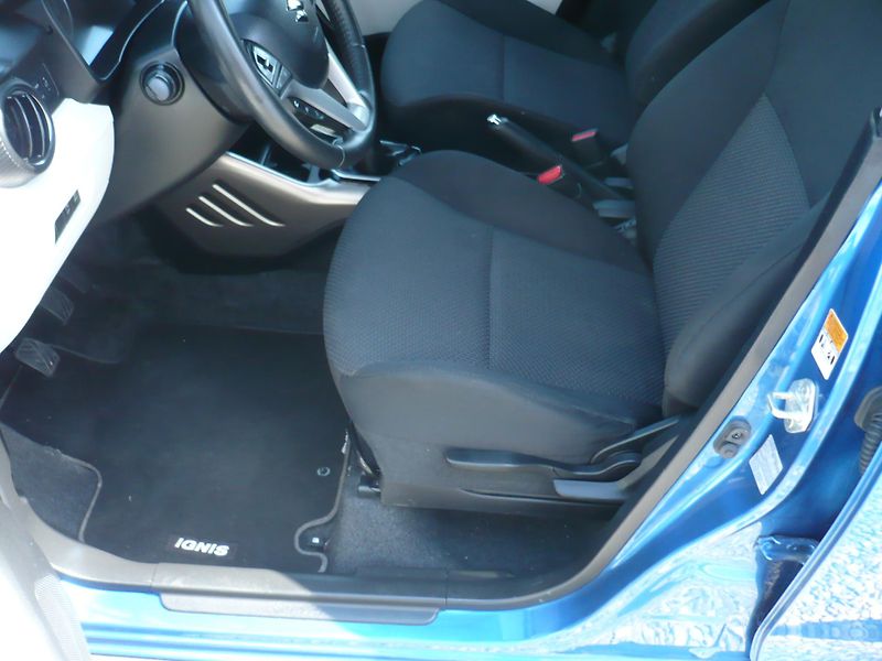 Suzuki Ignis (2018) 1.2i 66Kw 4x4 Klima - fotka 16 z 31