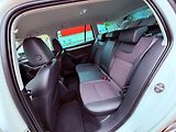 Škoda Octavia 1.4 TSi Elegance, Serviska - náhled 11