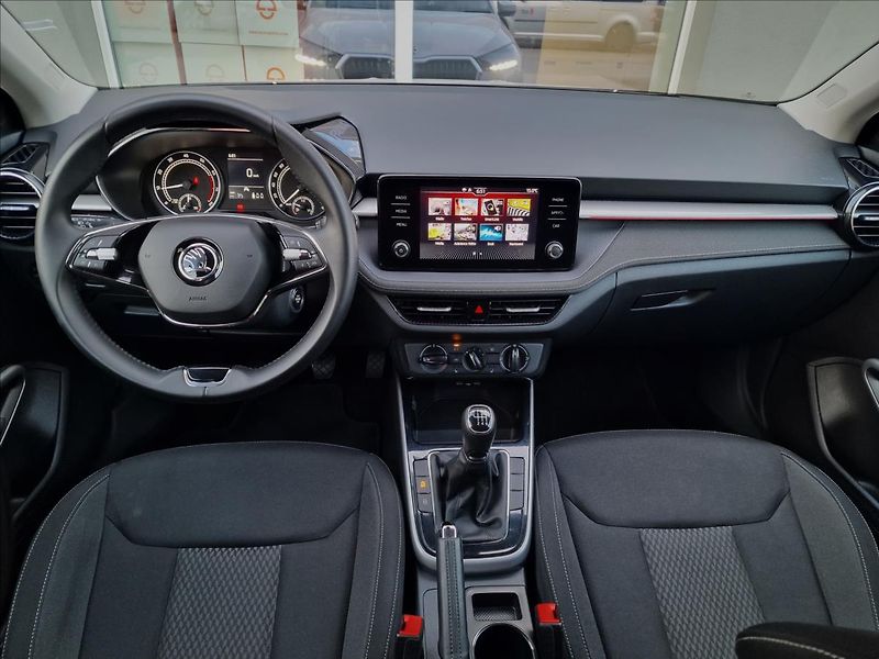 Škoda Fabia 1.0 TSI 81kw Style,ČR,1.Maj. - fotka 24 z 50
