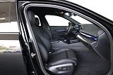 BMW Řada 5 540d xDrive Touring - náhled 28