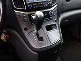 Hyundai H 1 Starex 2,5 CRDi 125kW Automat - náhled 23