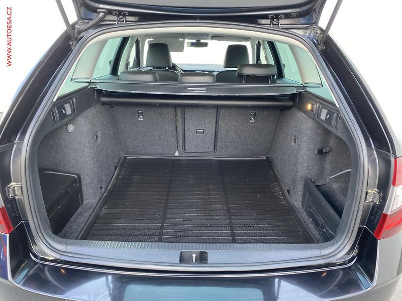 Škoda Octavia (2018) 1.5 TSi, Style, navi, +kola - fotka 7 z 18