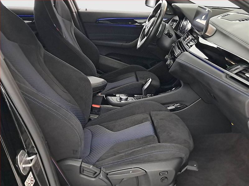 BMW X2 (2021) M35i - fotka 9 z 27