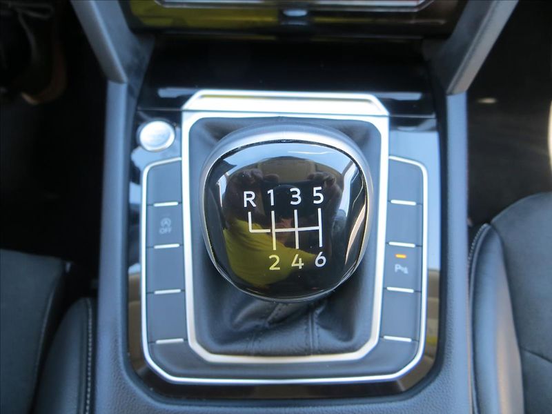 Volkswagen Arteon 2,0 TDI Elegance ČR - fotka 16 z 26